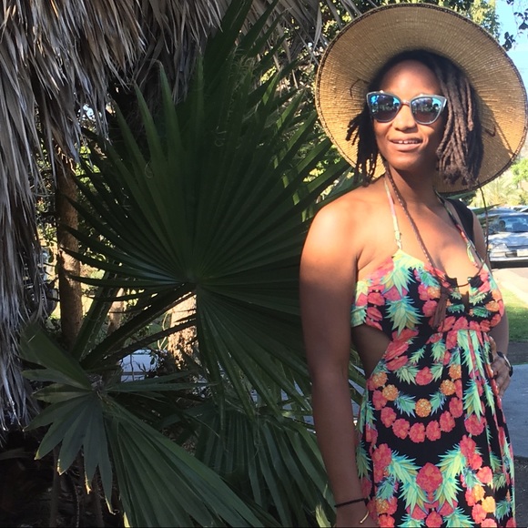 Meet your Posher, Patricia - Picture 1 of 1